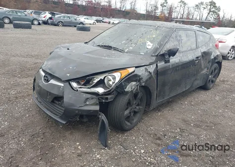2013 Hyundai Veloster Base W/Black from USA, damaged, VIN KMHTC6AD9DU144763